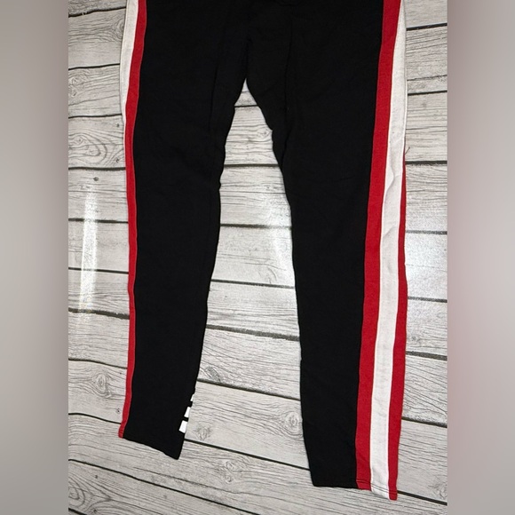 Pink Jogger - Picture 2 of 5